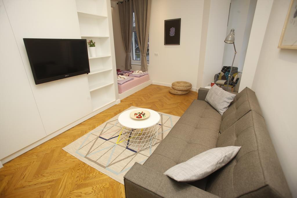 Tramvaj Apartments Belgrado Buitenkant foto